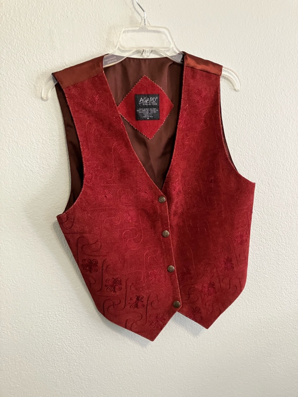 Agapo 100% Burgundy Embroidered Leather Vest Size Medium